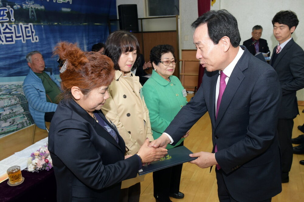 박홍률 목포시장 모범시민 시상.
