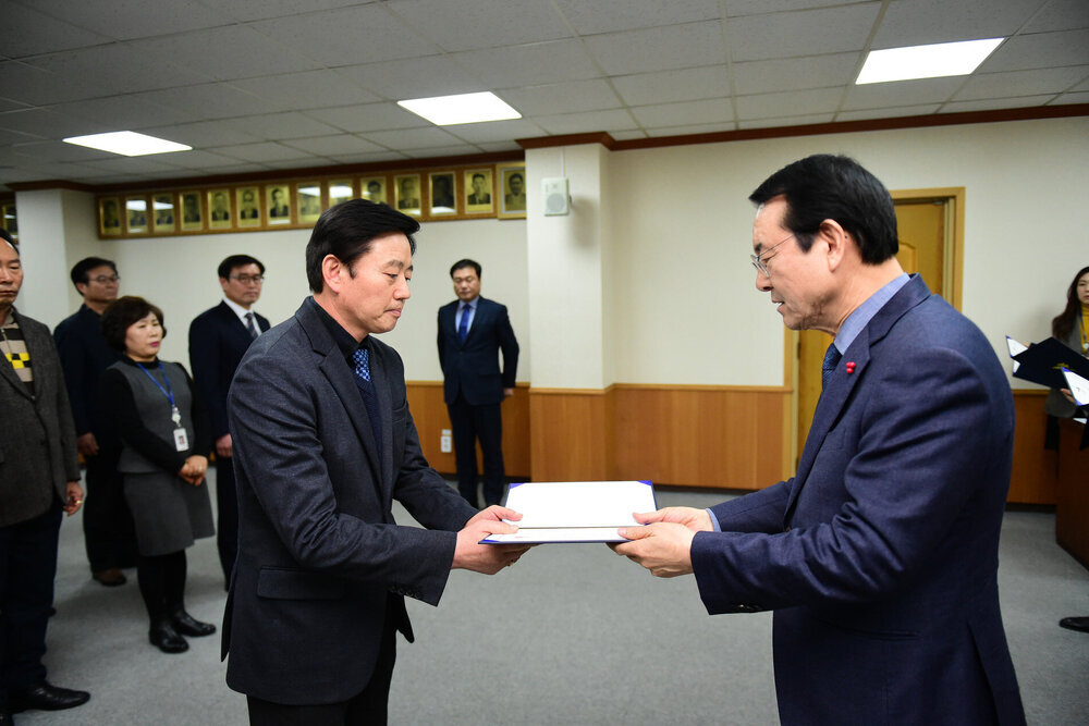 2019년도 상반기 5급이상 임용장교부