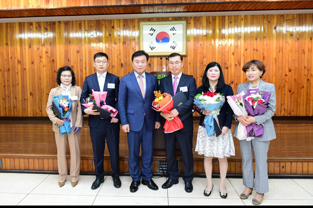  5월 정례조회