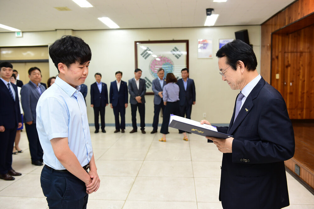  2019년도 하반기 4급이하 정기인사  임용장 교부