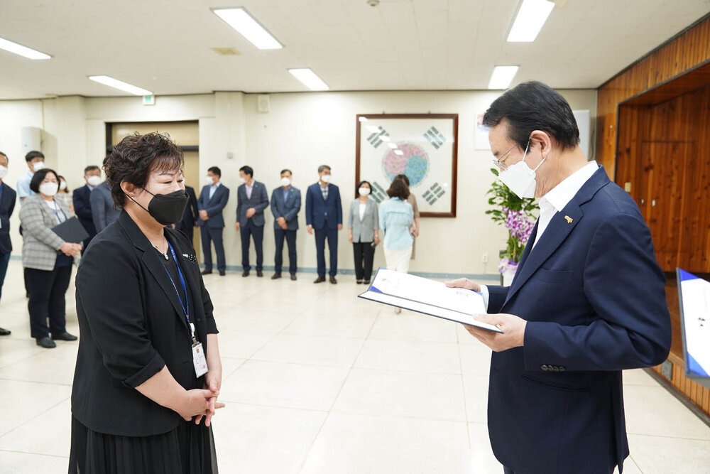 2021년도 하반기 4급 이하 정기인사 임용장 수여식 -1